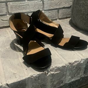 Naturalizer Black Crisscross Sandals